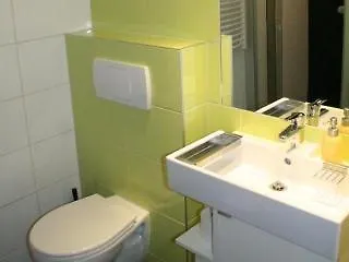 Kadar *
