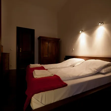Kadar Apartman