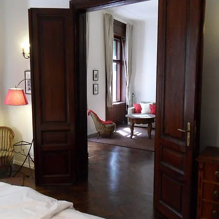 Apartment Kadar