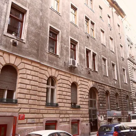 Kadar