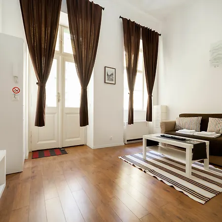 Apartment Kadar Budapest